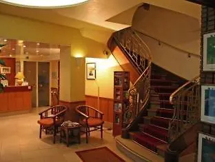 Otel L'ouest Paris